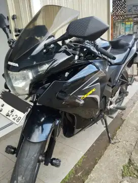 TT/ BT Matic CBR 150 KPP CBU
