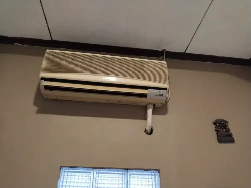 Dijual cepat AC 1 pk