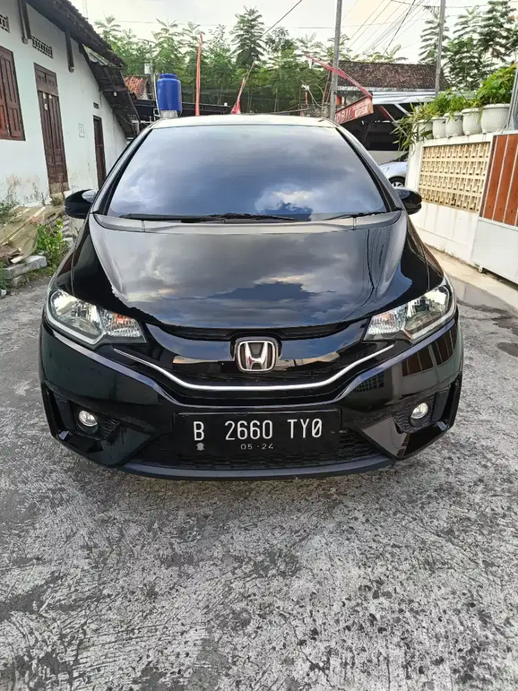 Jazz MT Istimewa KM LOW kridit Dp15jt Syariah Tanpa Surve Garansi BSTT
