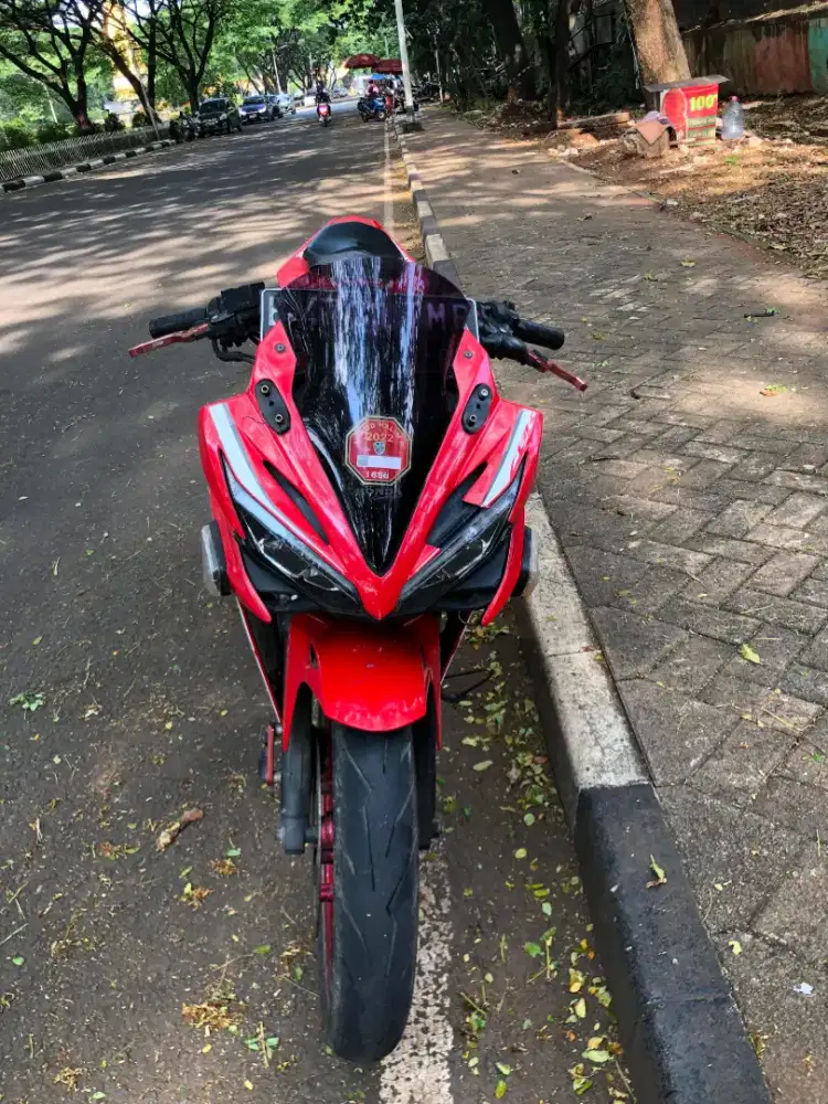 Motor CBR 150 Thn 2016