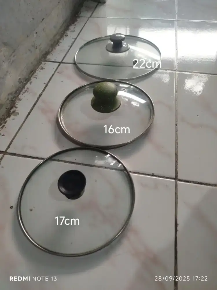 Tutup panci kaca