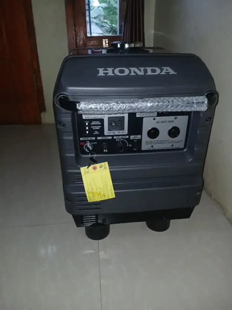 Honda eu30is 3kva inverter