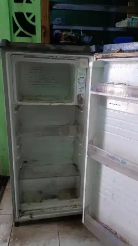 Dijual Kulkas 1 Pintu