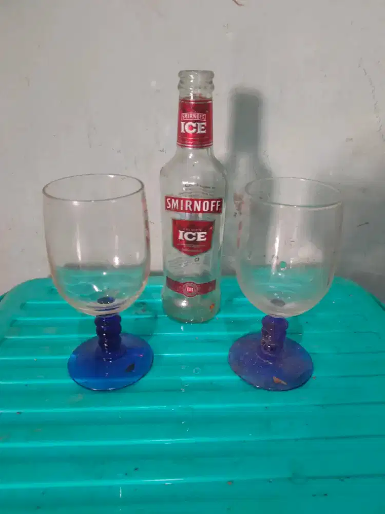 GELAS BIR DAN BOTOL BEKAS BIR