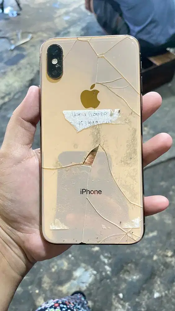 Iphone XS 64GB (second inter) MATOT