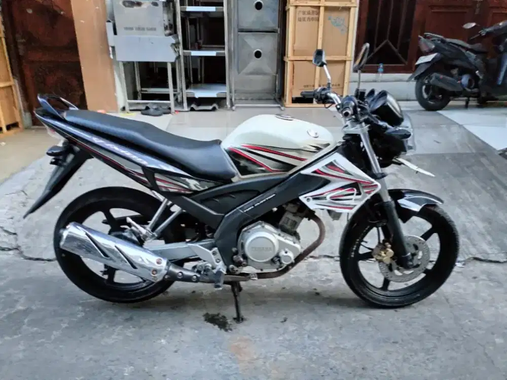 yamaha vixion OLD th 2012
