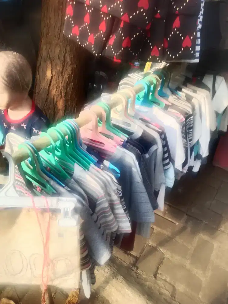 Baju anak anak satuan dan satu stel