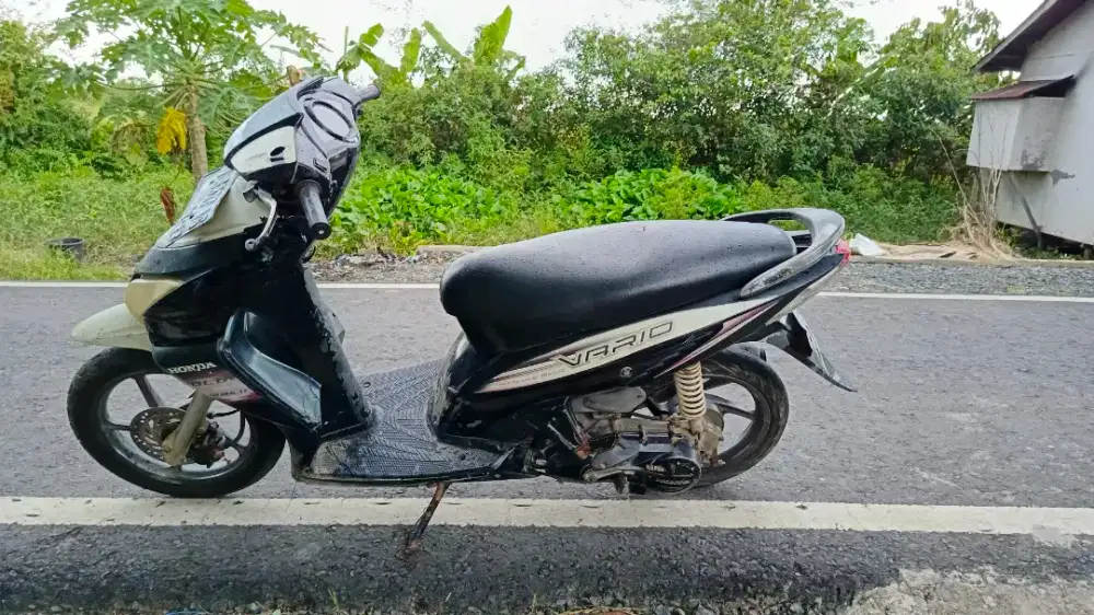 honda vario tahun 2006 karbu