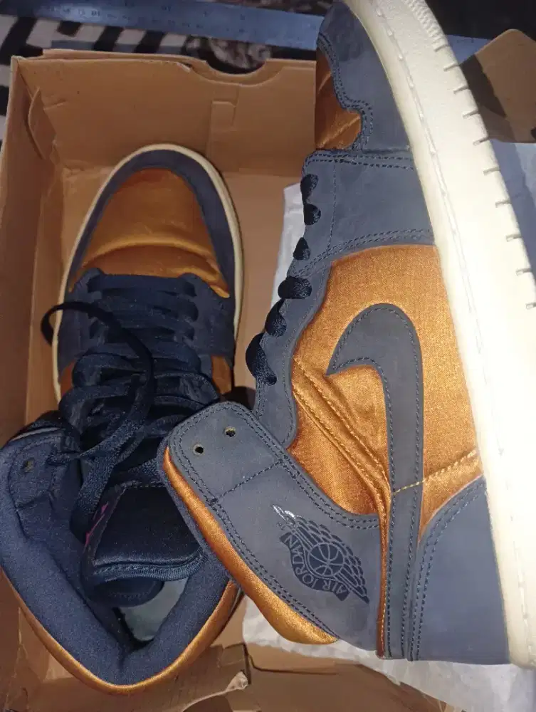 ORI Nike Air Jordan Second masih Bagus ukuran EUR 42
