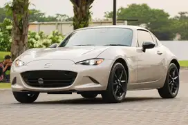Rasa Baru! Mazda MX5 Miata Convertible RF 2023 lowest odo! Mini c200