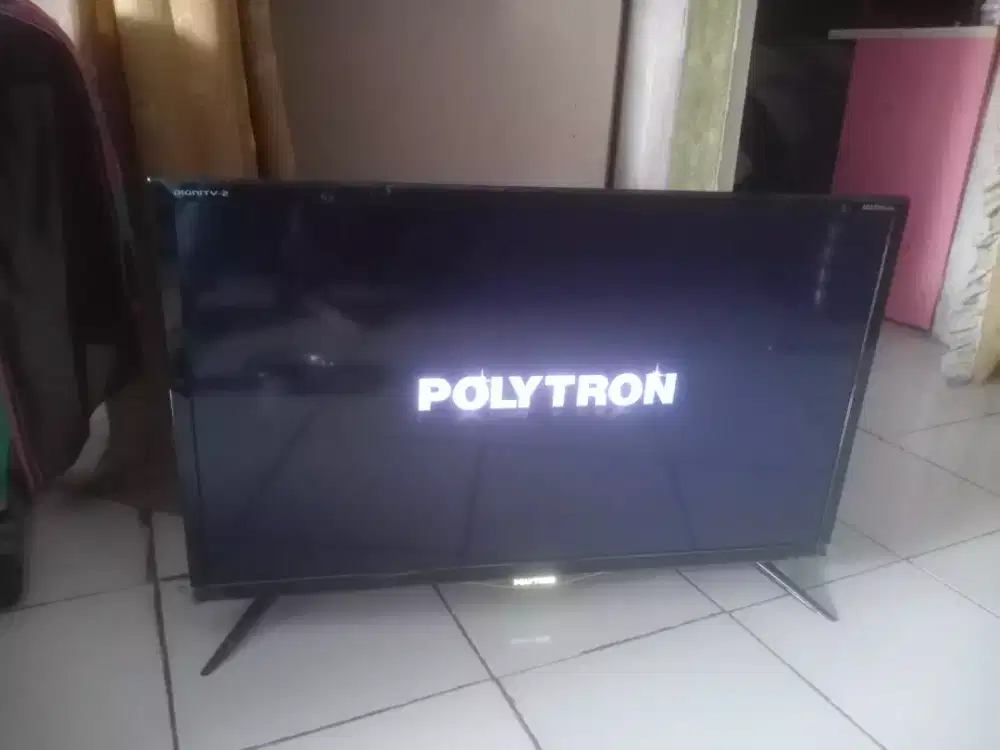 Dijual LED tv Polytron 32 in DTV