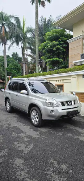 Nissan X-Trail 2011 Bensin
