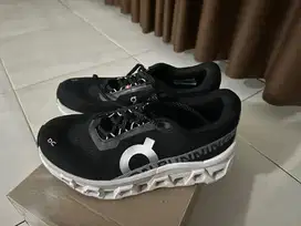 On Cloudmonster 2 Black Frost