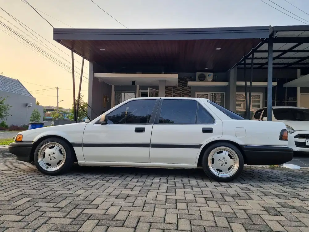 Honda Prestige 1987 Bensin