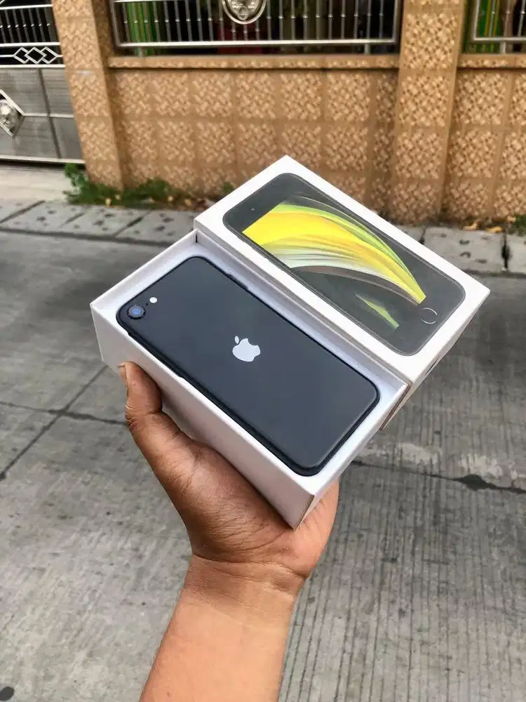 Iphone SE 2020 GEN 2 Fullset Nominuss