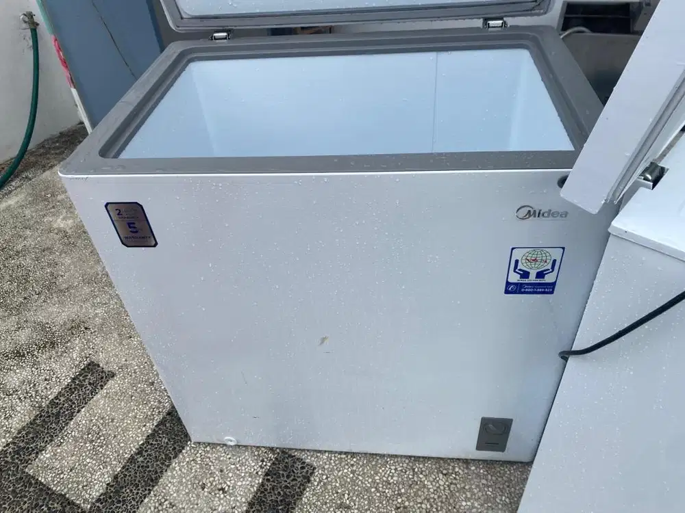 DIJUAL FREEZER MURAH