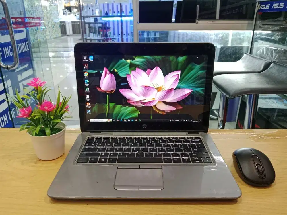 PROMO TOUCHSCREEN LAPTOP HP Elitebook 820-G4 Core i5 GEN 7 RAM 8GB