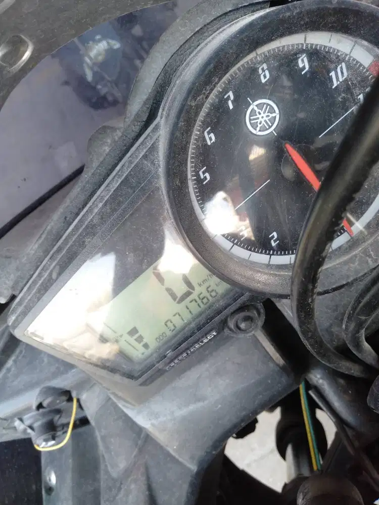 R15 V2 2015 Upgrade Full Black.