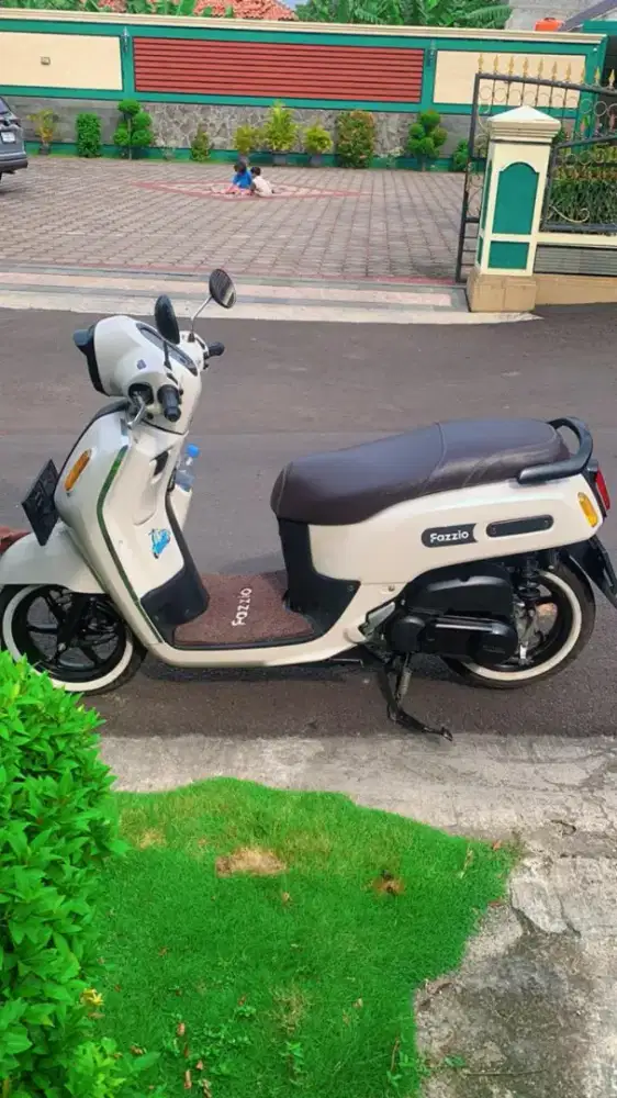Yamaha fazzio 2022 surat lengkap dan tangan pertama no perantara