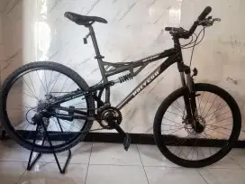 Sepeda gunung polygon beyond