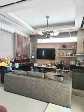 Termurah Royal Residence Full Furnished Wiyung