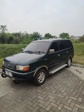 Kijang Kapsul KF80 LGX Manual Bensin Tahun 1999