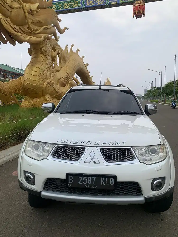 (JUAL CEPAT URGENT) – Pajero Sport Dakar 4x2 Diesel AT 2012