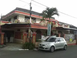 Rumah Usaha Laundry dan Kost dijual cepat
