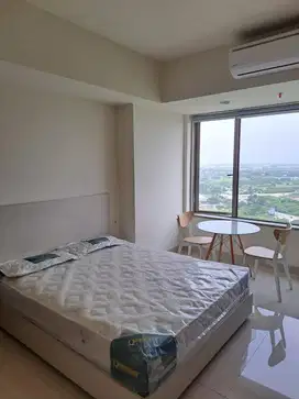 Available for rent studio at orange county  3.5 million per month