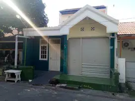 Dijual rumah 1,5 lantai Gresik Kota B baru - GKB Gresik, murah