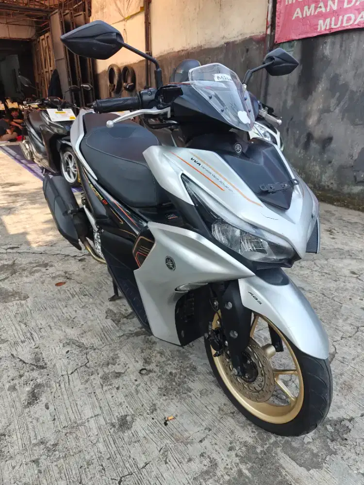 Aerox connected abs 2024 km 15rb kfk ooa