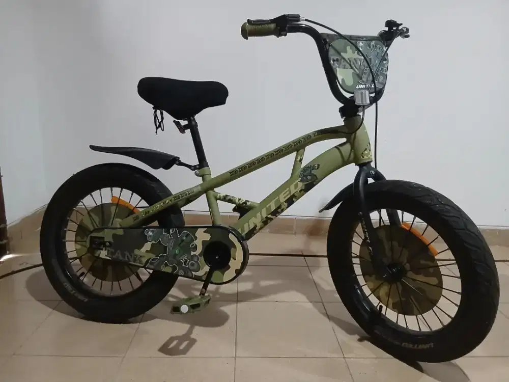Sepeda BMX  United Tank  18