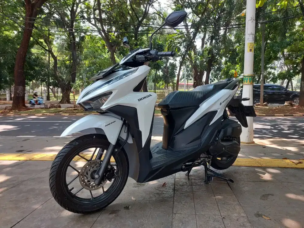 DIJUAL CASH HONDA VARIO 125 CBS ISS THN 2021 PAJAK IDUP SIAP PAKAI