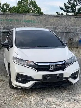 Honda Jazz RS GK5 tahun 2020 Matic