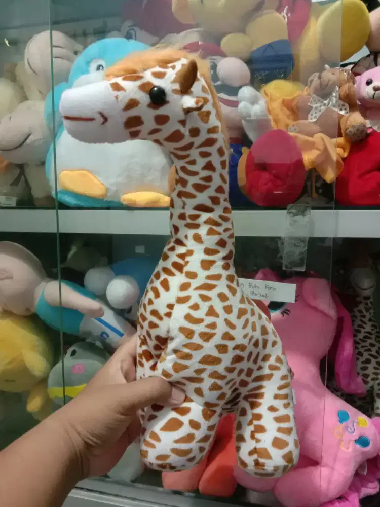 Boneka jerapah lucu