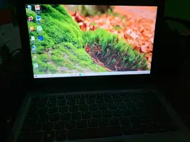 Notebook Lenovo 81A4 prosesor Intel Celeron