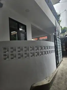 Rumah putih 2 lantai Bintara Kranji bekasi