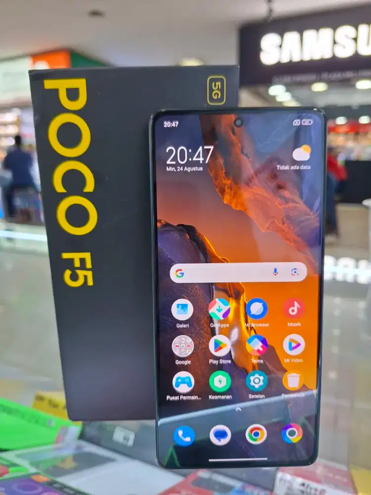 Poco F5 5g ram 12/256gb
