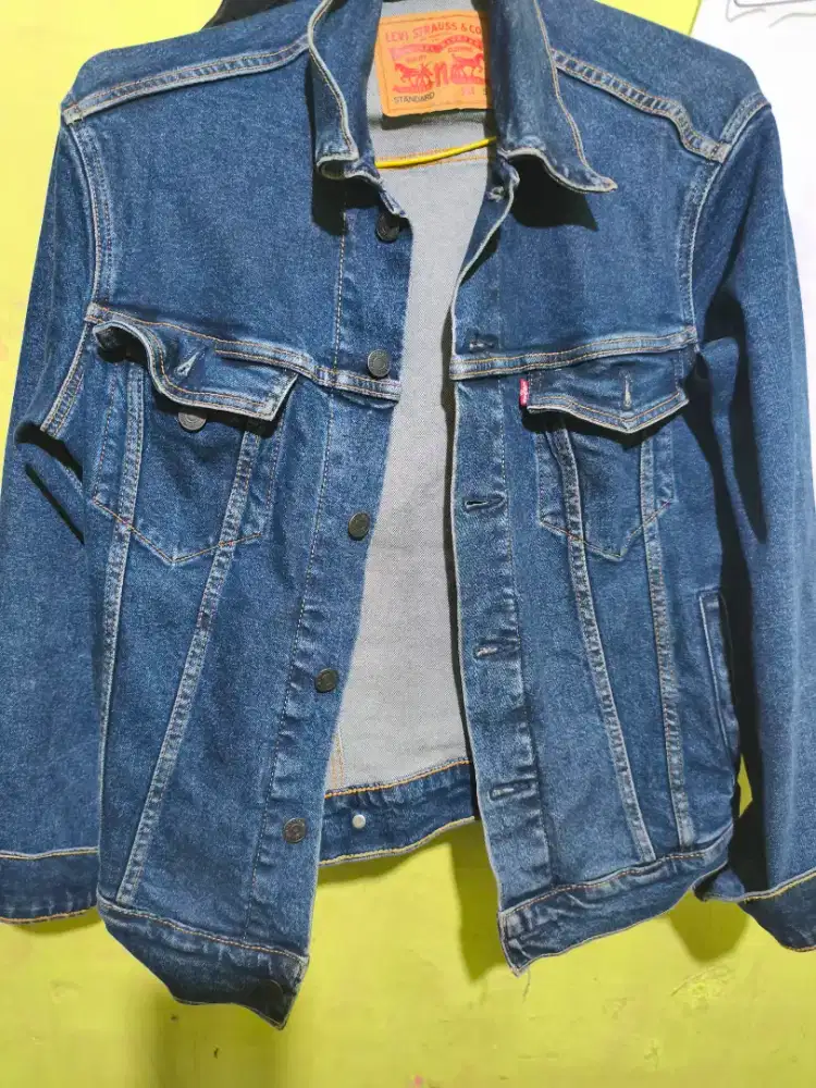 Jaket levis original