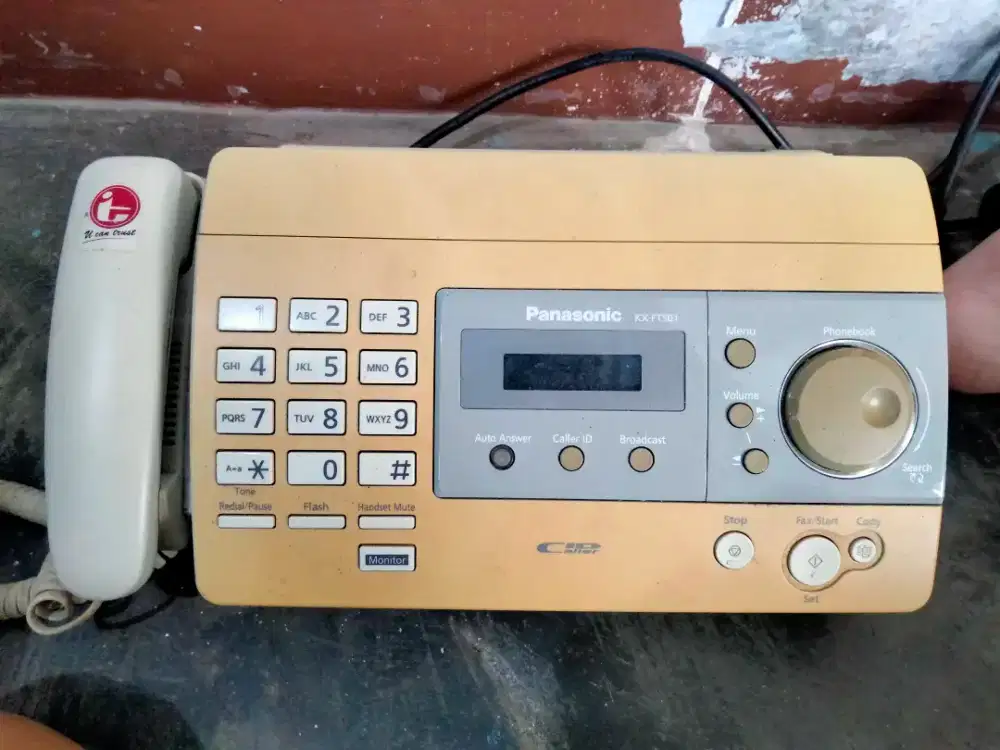 Telepon Jadul merk Panasonic