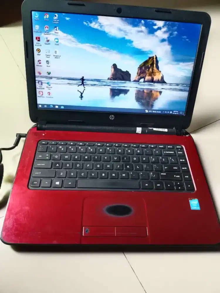 Jual laptop merek HP Intel core i3-4030U