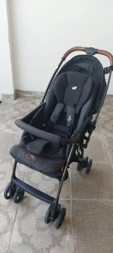 Stroller Joie sma baggi 4WD