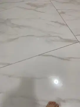 Dibutuhkan admin dan staff promosi
