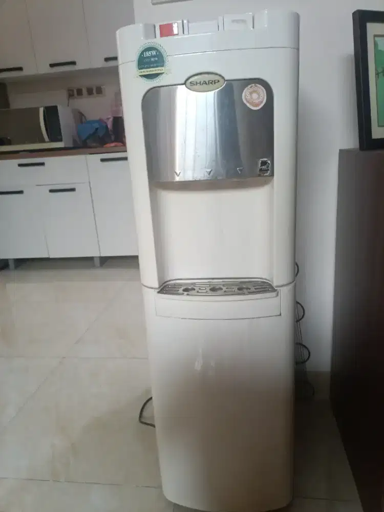 Sharp dispenser