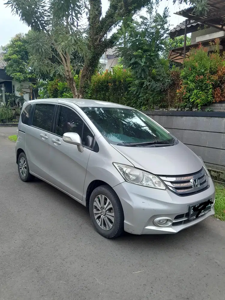 Honda Freed E PSD 2016