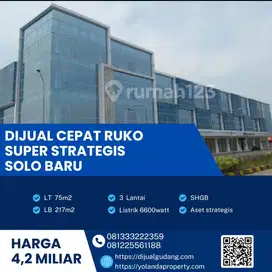Dijual Cepat Ruko Super  Strategis 3 Lantai di Solo Baru luas 75m2