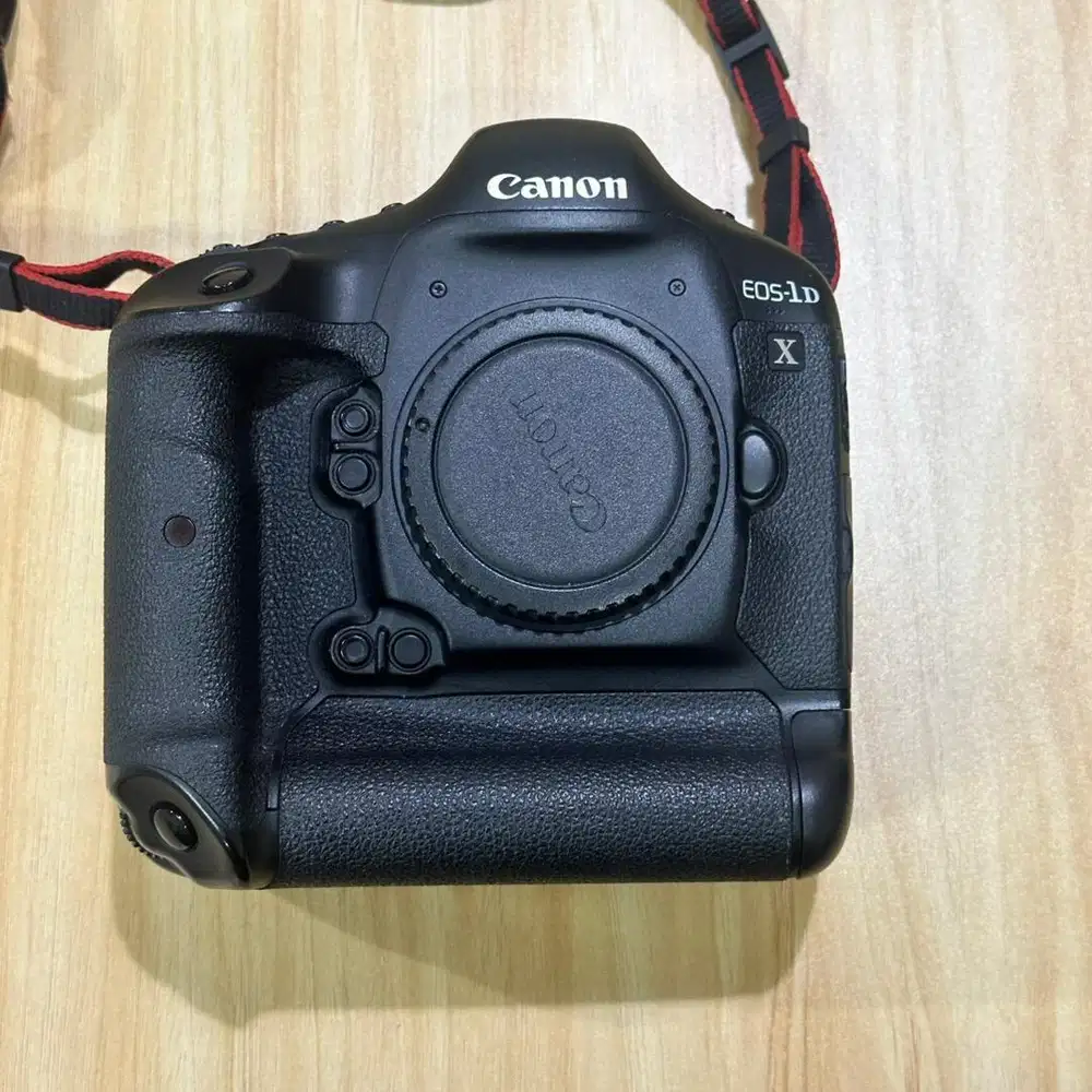 KAMERA CANON EOS 1DX 1D-X 1DX Dus Body Only