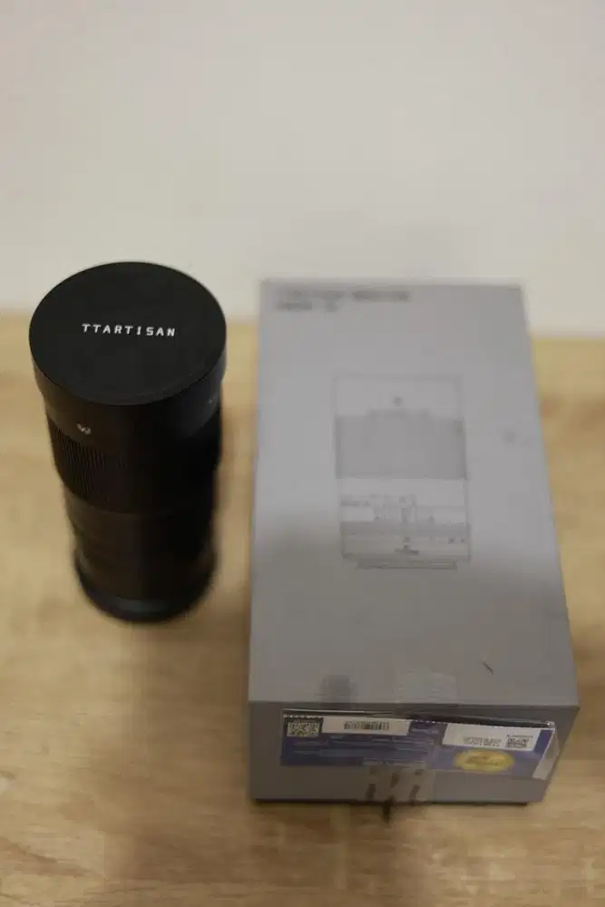 Lensa TTArtisan 100mm F2.8 Macro 2x Canon RF