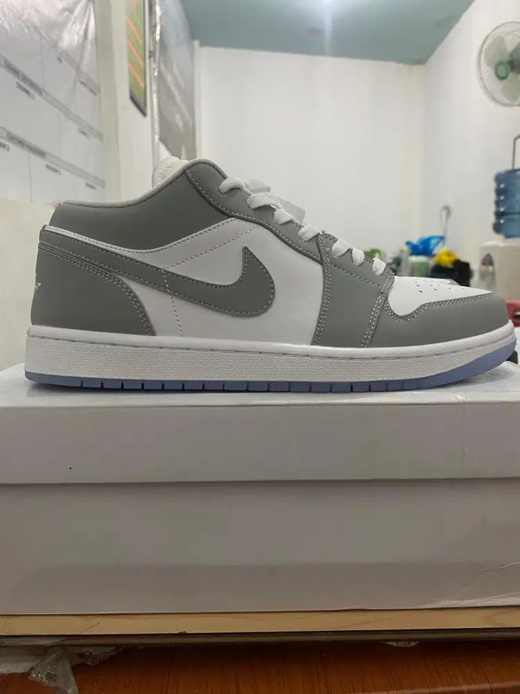 Nike Air Jordan AJ1 Wolf Grey