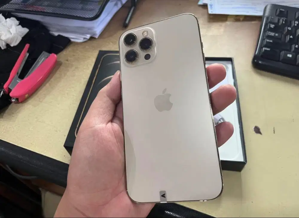 iphone 12promax 512gb